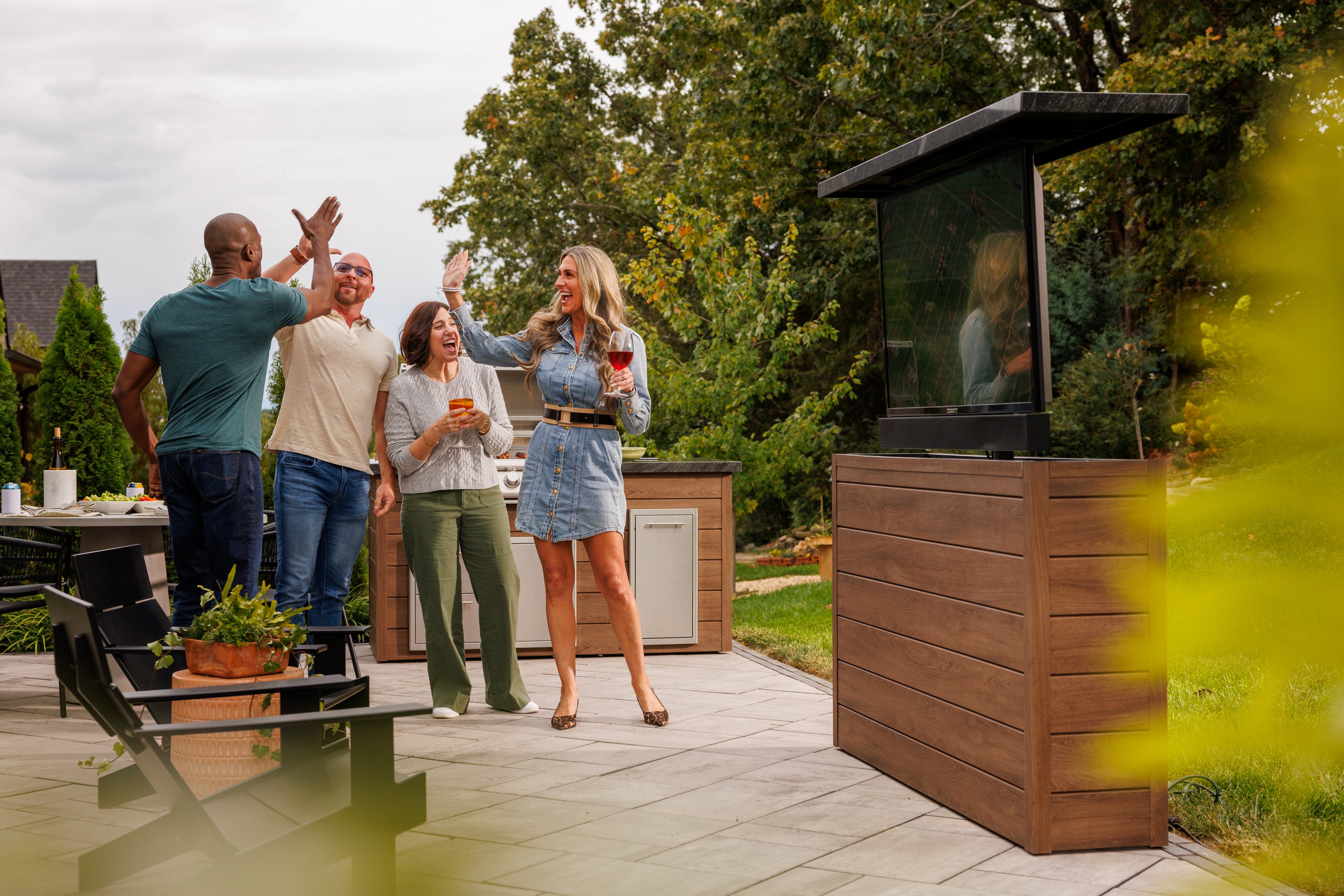 BigRidge-Lifestyle-TVStand-Oct2024-PROOF-023-1Q7A3094.jpg__PID:a88069d5-5acc-4e43-86bb-0e91ea303963