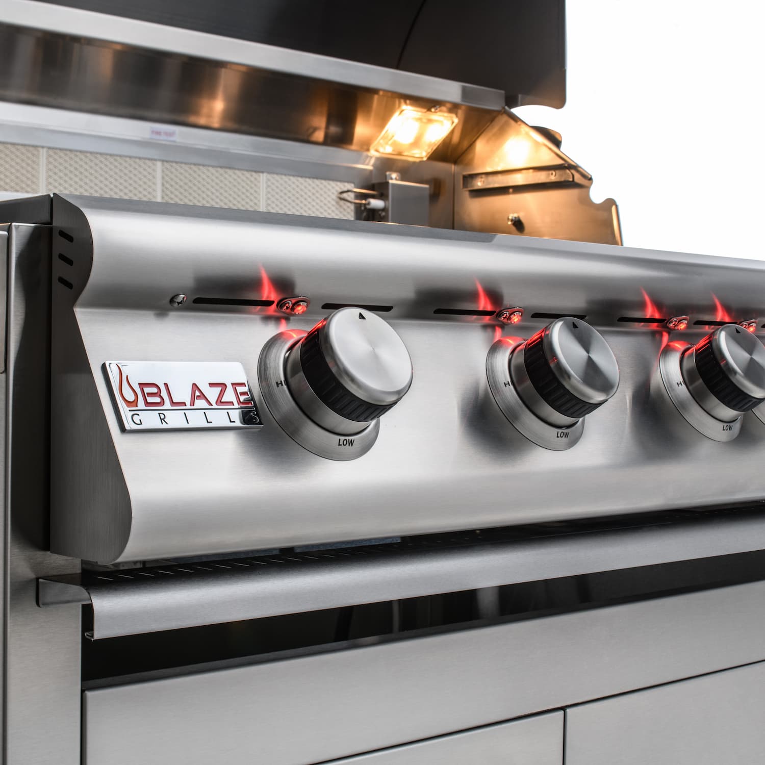 Blaze  LTE 32-Inch 4-Burner Built-In Propane Or Natural Gas Grill With Rear Infrared Burner & Grill Lights-BLZ-4LTE2