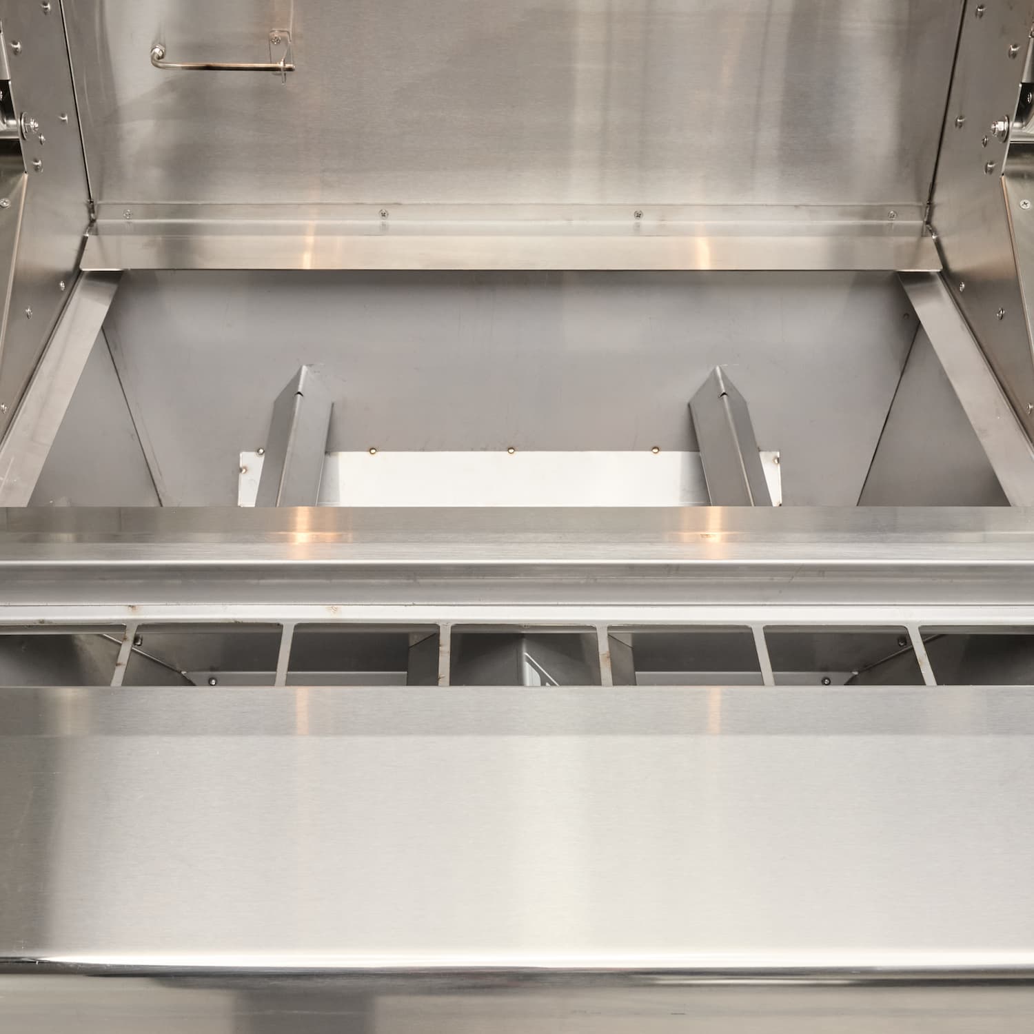 Coyote 28-Inch Built-In Pellet Grill - C2P28